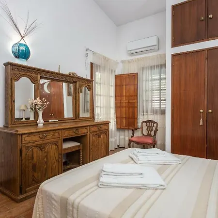 Typical Algarvian Family Holiday home